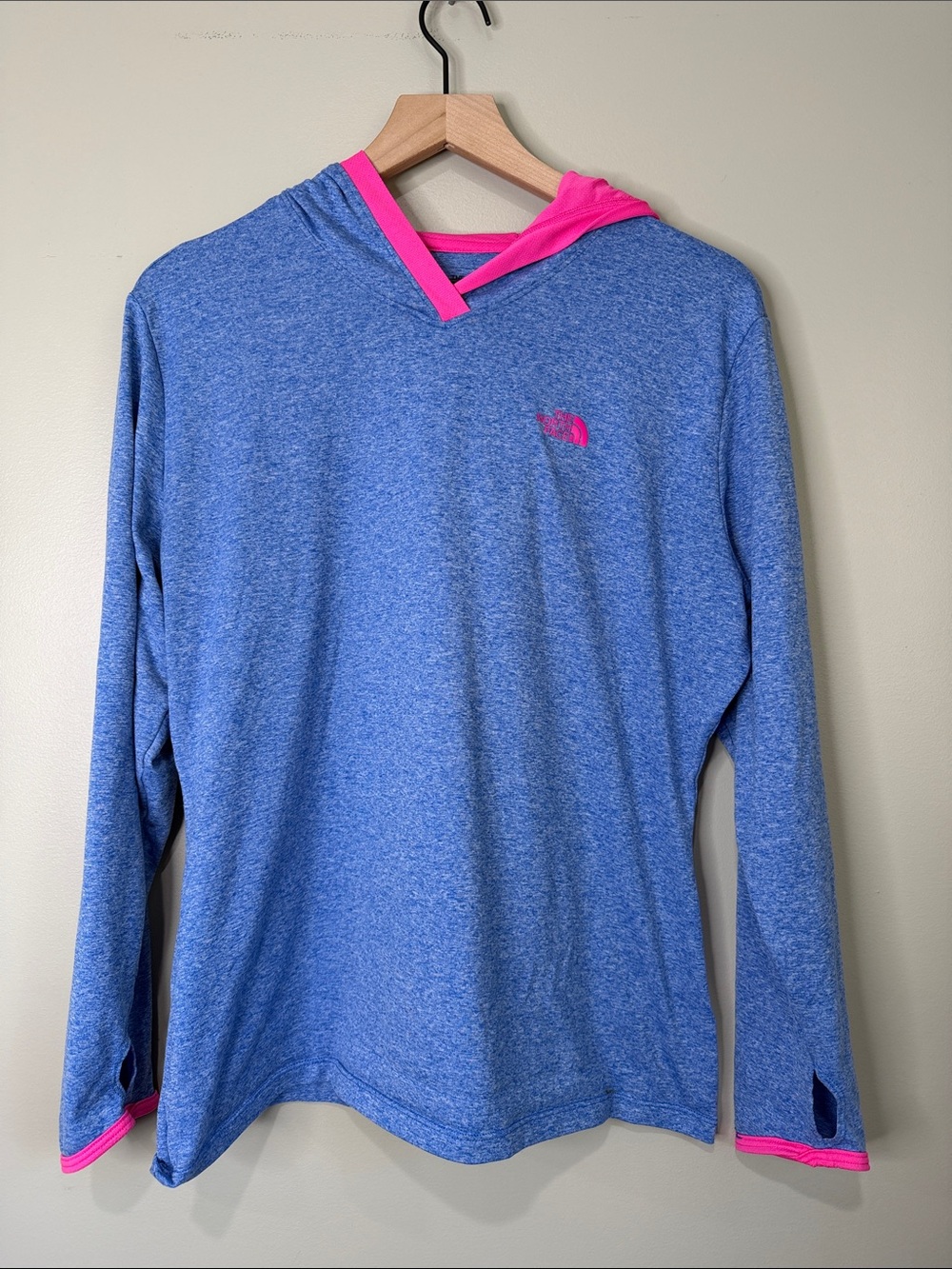 The North Face Pullover Hoodie with Pink XL Flashdry